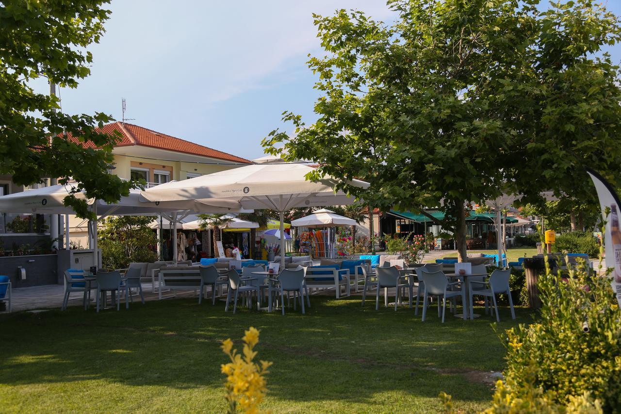 Amalia Mare Sea View & Beach Cafe - Bistro Nea Vrasna Exterior photo